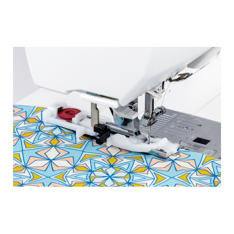 Janome Memory Craft 1000 - close-up of sewing machine foot, needle, and throat plate