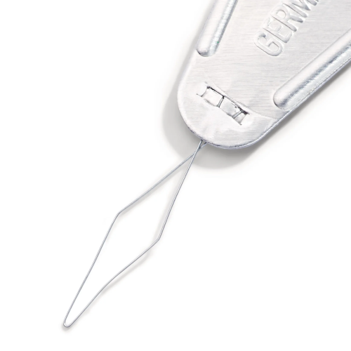 Close-up of Prym Needle Threader - 2 pack