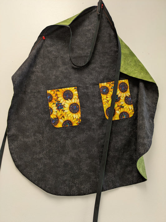 Reversible Apron  - October 28, 2025  6:00-8:30pm