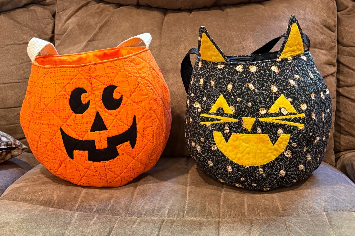 Pumpkin Tote   POP -UP CLASS  Friday October 2, 2026