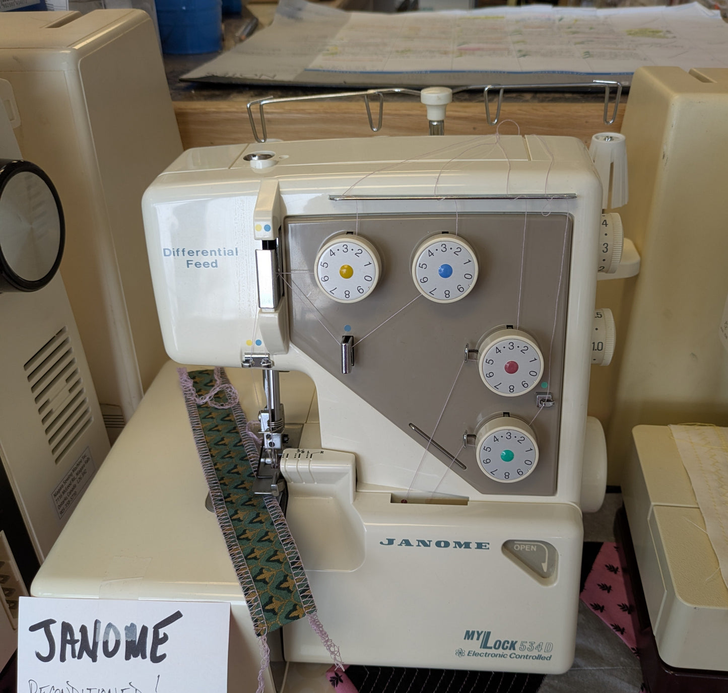 Janome MyLock 534D